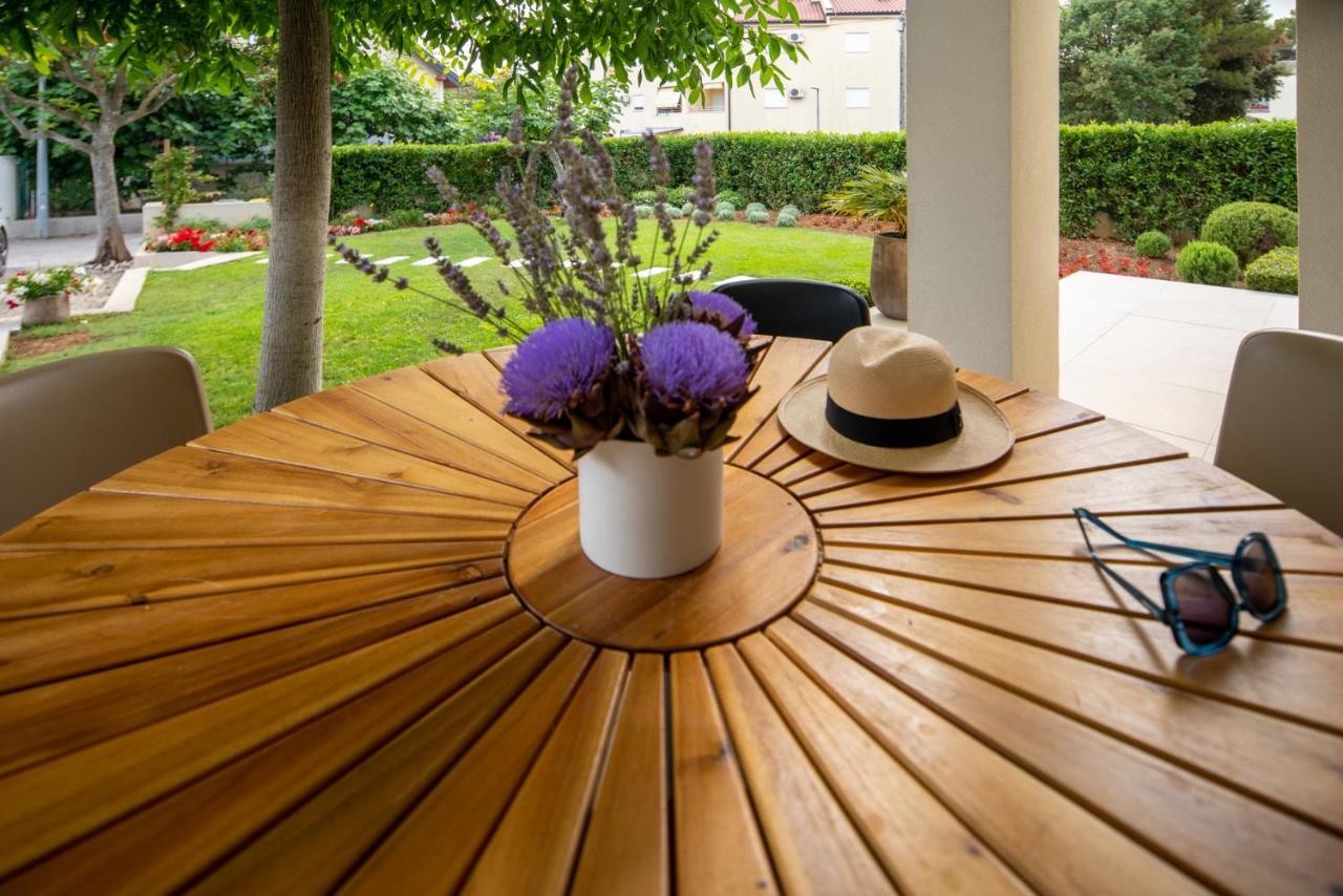 NEW! Luxury Garden apartment Pakoštane Exterior foto