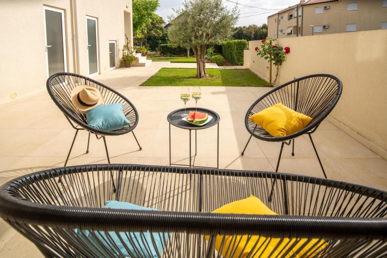 NEW! Luxury Garden apartment Pakoštane Exterior foto